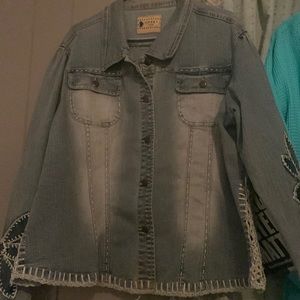 A denim western wear jacket & Pants set in excellent shape. Worn once not long